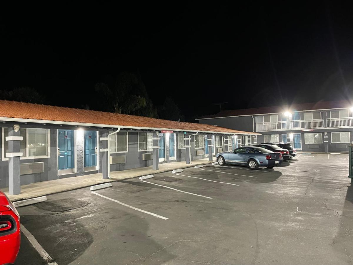 The Oaks Motel Оакланд Экстерьер фото