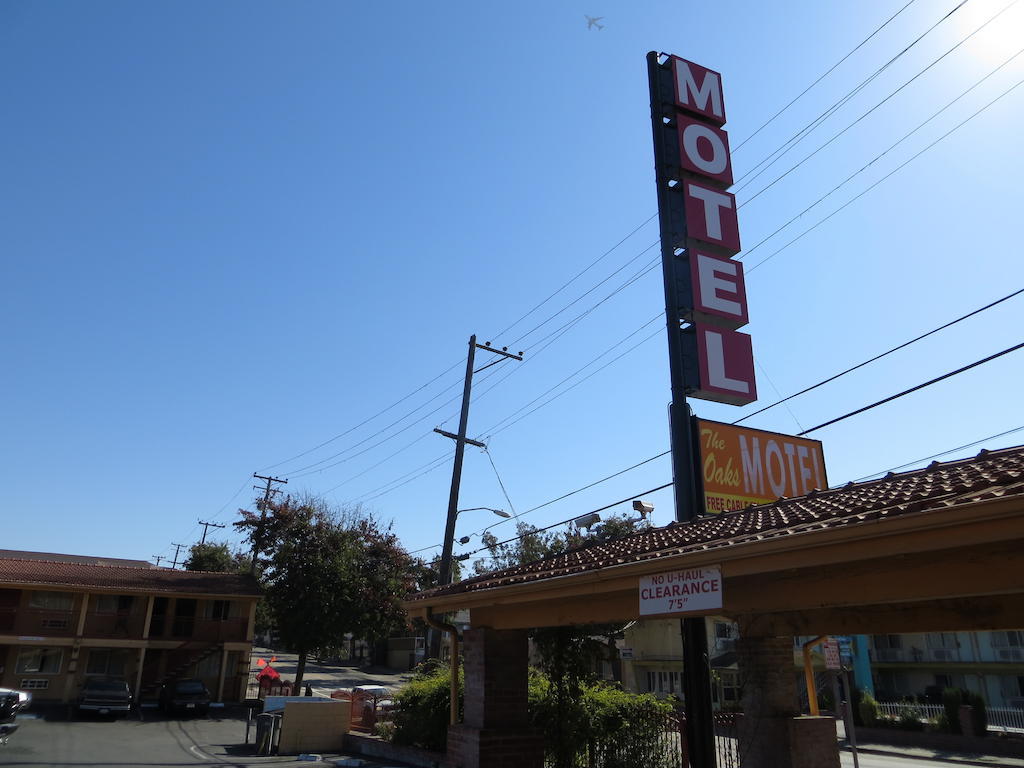 The Oaks Motel Оакланд Экстерьер фото